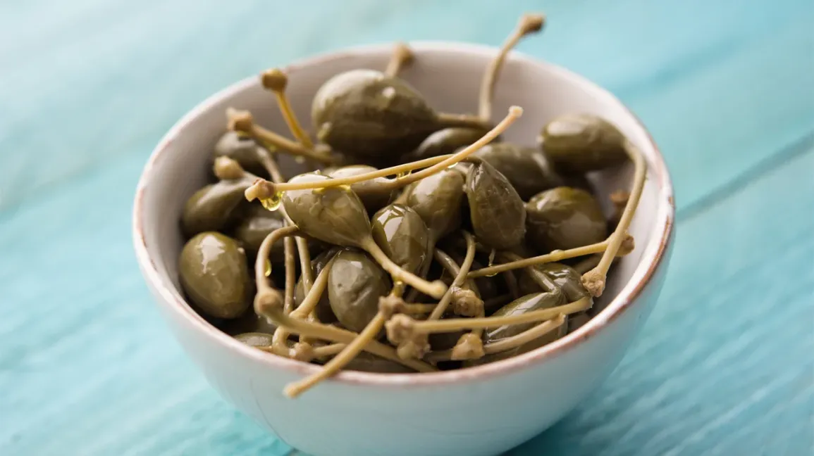 Wound healing and dermatological applications of caper extracts (Capparis spinosa)